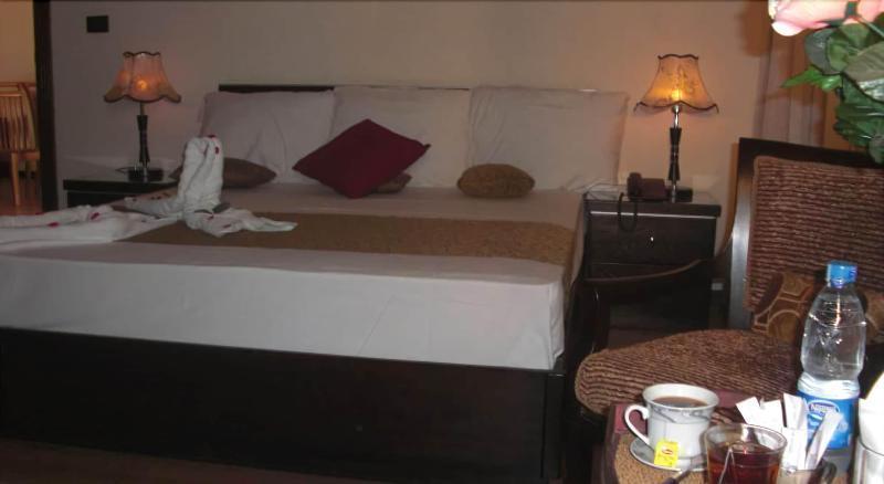 Cairo Plaza Guest House 6th of October City Ngoại thất bức ảnh